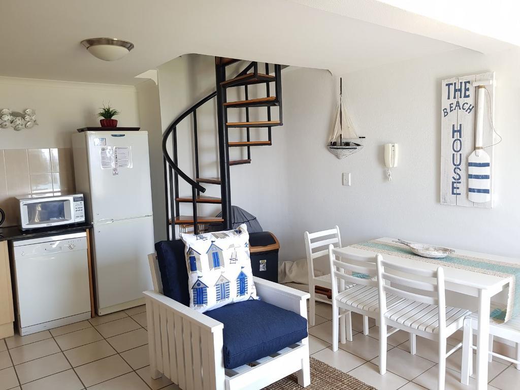 Point Village Accommodation - Santos 7 Mossel Bay Exterior photo